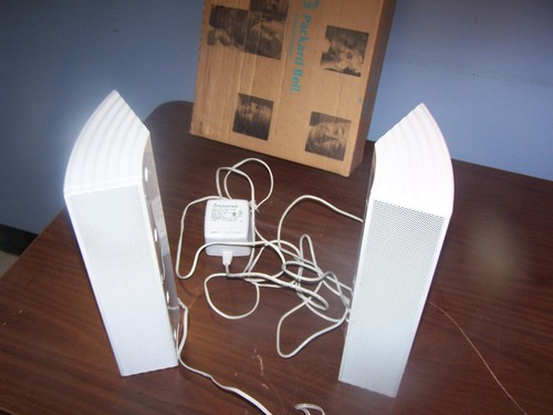 Packard bell multimedia crt - bell,