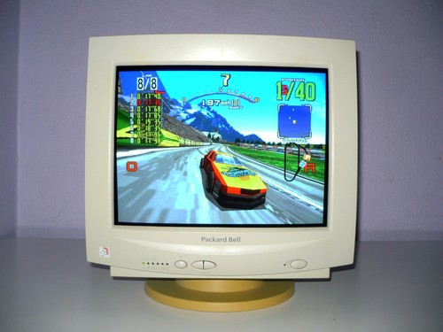 Packard bell a520 - 15", crt