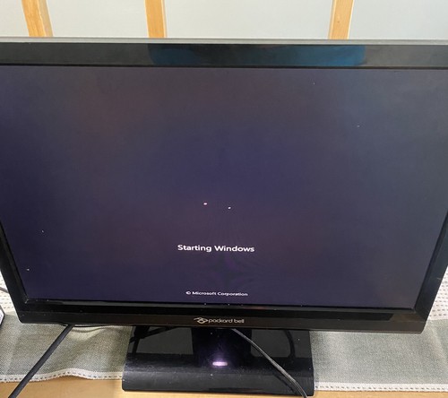 Wide screen - 18.5”,